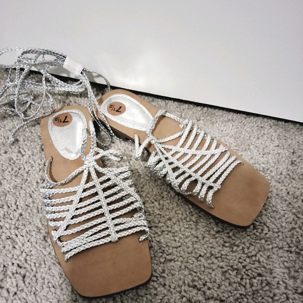 Guess Rayana Braided Strappy Gladiator Women's Sandals Silver Size 7.5 New w/Tag